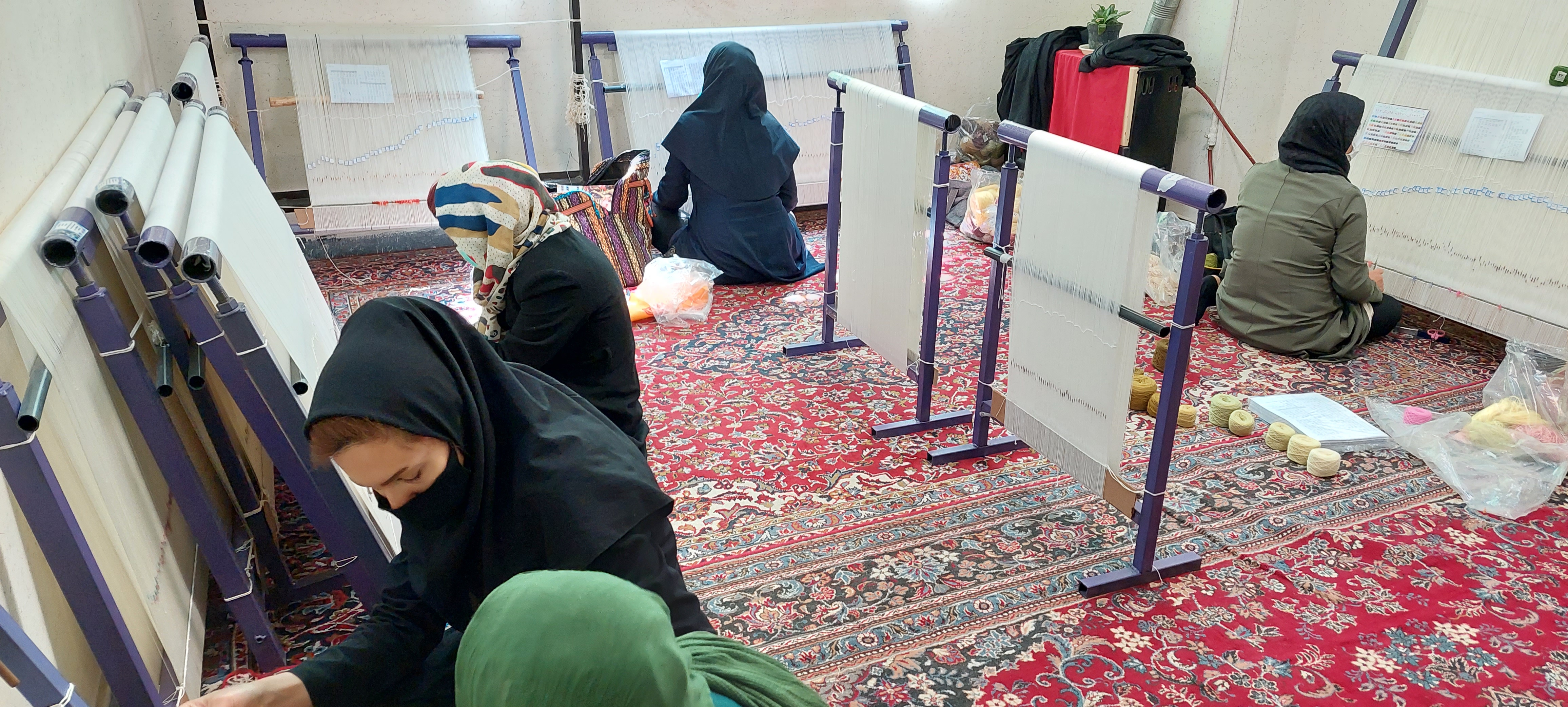 خانم آزاده رنجکش